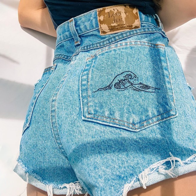 Basic Casual Embroidered Graphic Denim Shorts